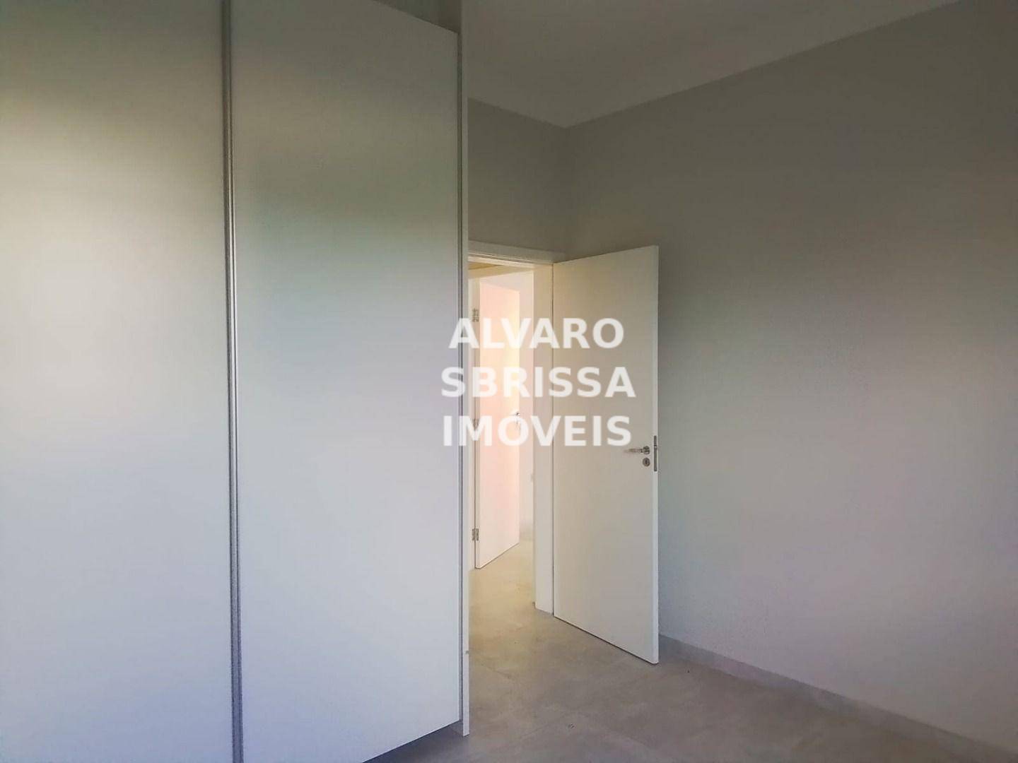 Casa de Condomínio à venda com 3 quartos, 230m² - Foto 15