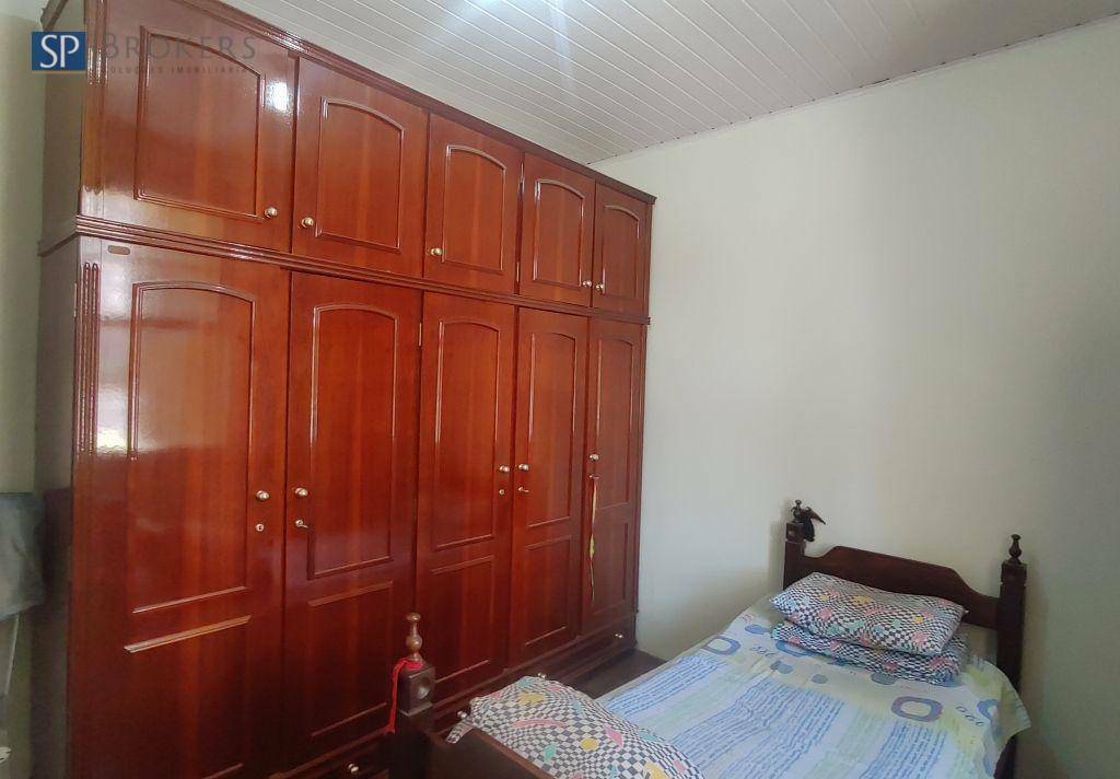 Casa à venda com 3 quartos, 90m² - Foto 11