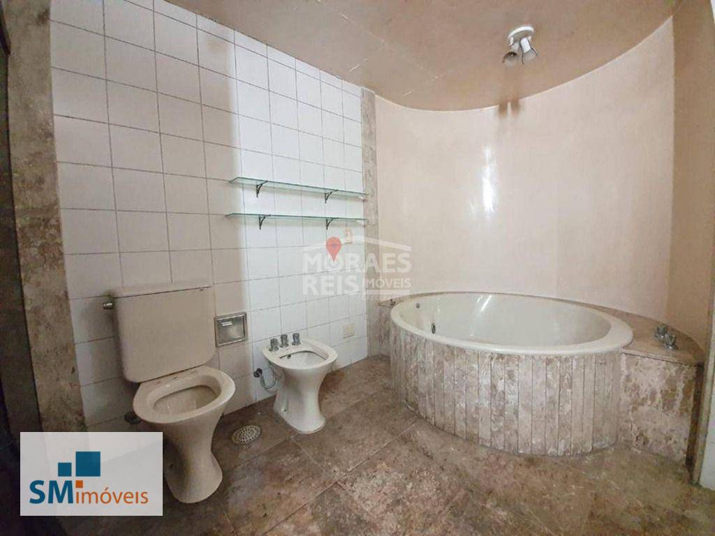 Apartamento à venda com 4 quartos, 237m² - Foto 15