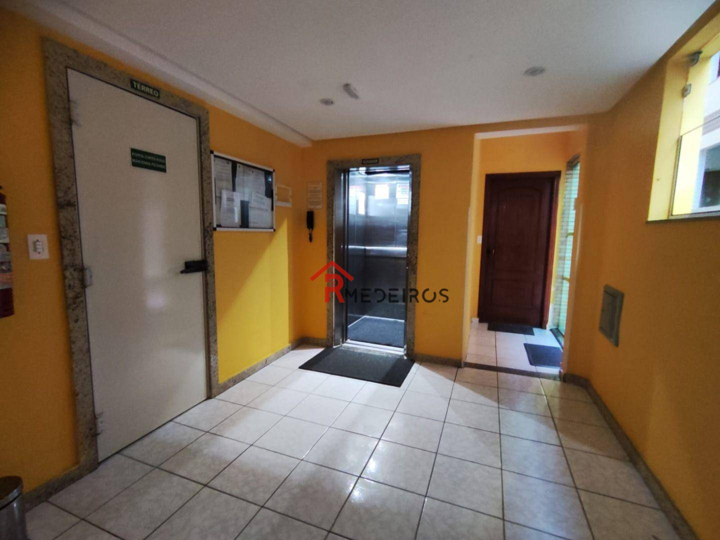 Apartamento à venda com 2 quartos, 67m² - Foto 11