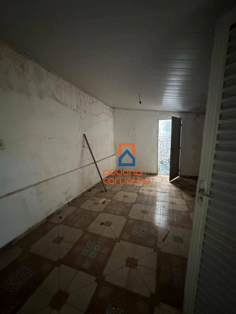 Casa à venda com 4 quartos, 203m² - Foto 33