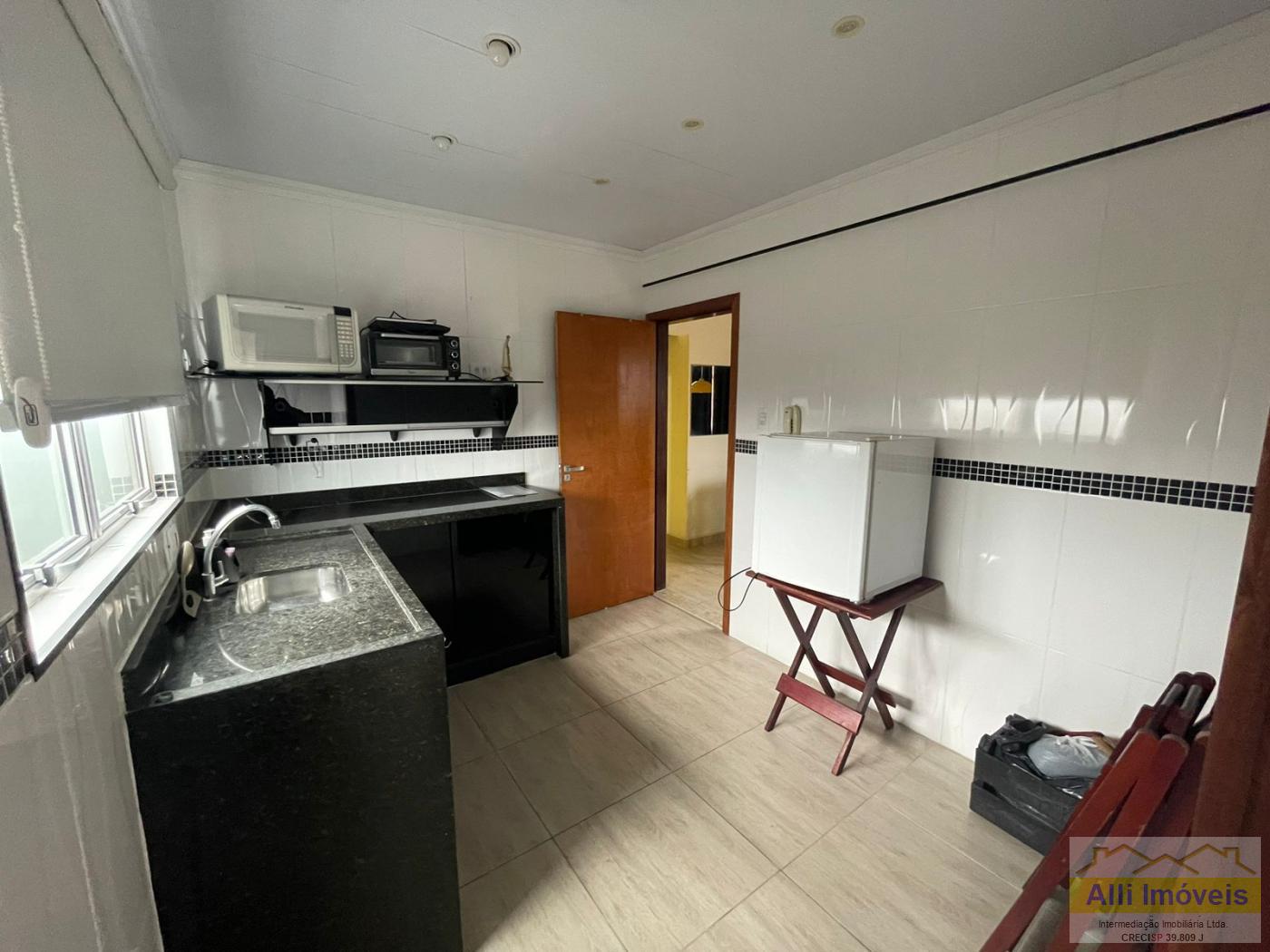 Apartamento à venda com 2 quartos, 70m² - Foto 4