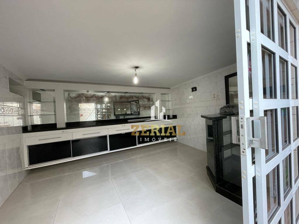 Sobrado à venda com 3 quartos, 230m² - Foto 5