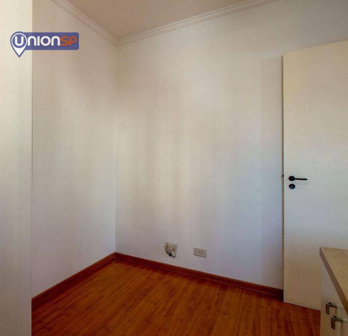 Apartamento à venda com 2 quartos, 68m² - Foto 13