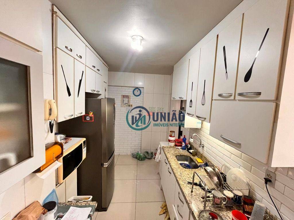 Apartamento à venda com 3 quartos, 100m² - Foto 11