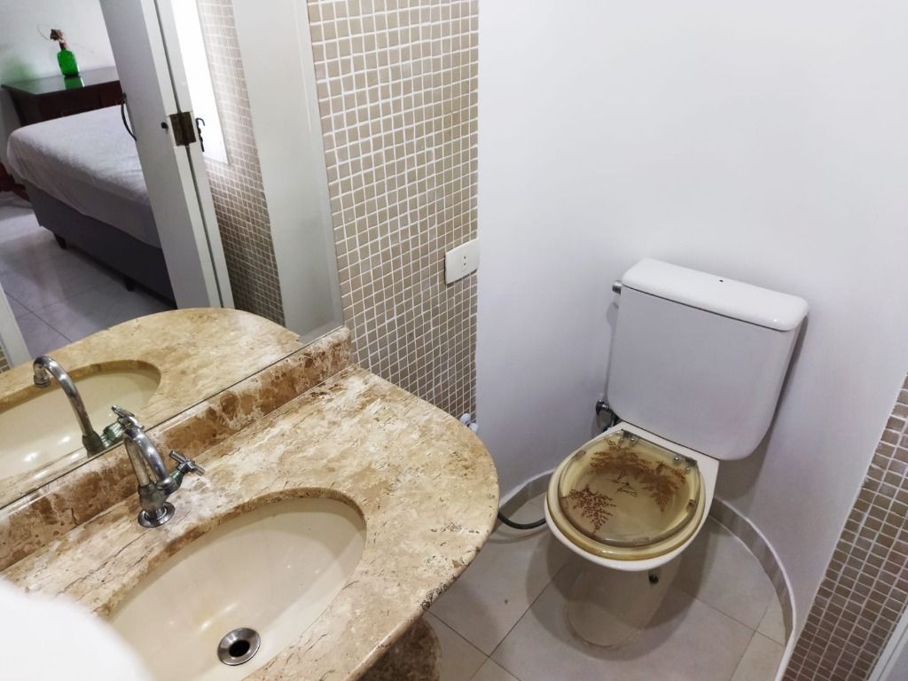 Apartamento à venda com 3 quartos, 124m² - Foto 12