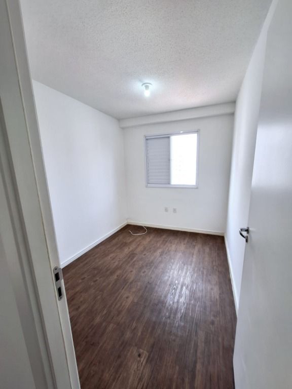 Apartamento à venda com 2 quartos, 46m² - Foto 13