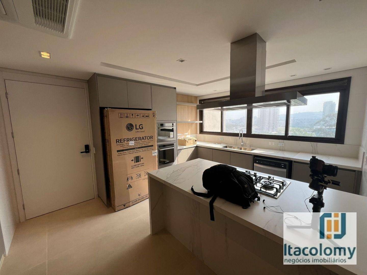 Apartamento à venda com 3 quartos, 412m² - Foto 15