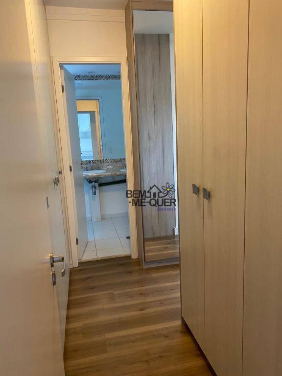 Apartamento à venda com 3 quartos, 131m² - Foto 12