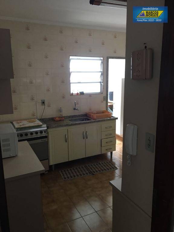 Apartamento à venda com 2 quartos, 79m² - Foto 10