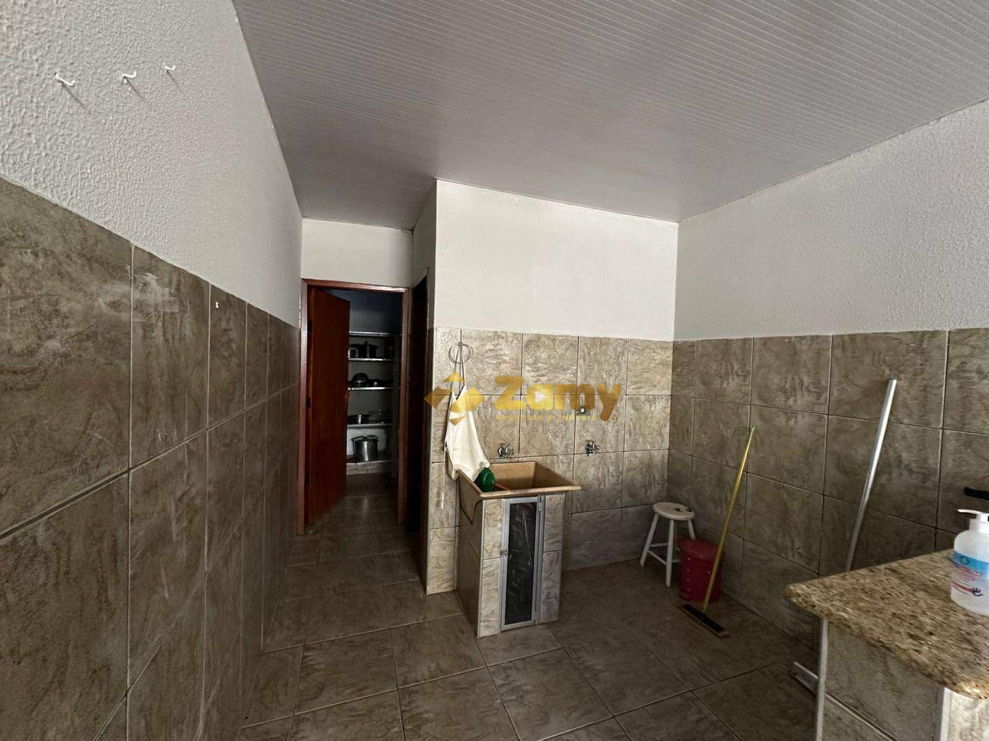 Casa à venda com 3 quartos, 125m² - Foto 12