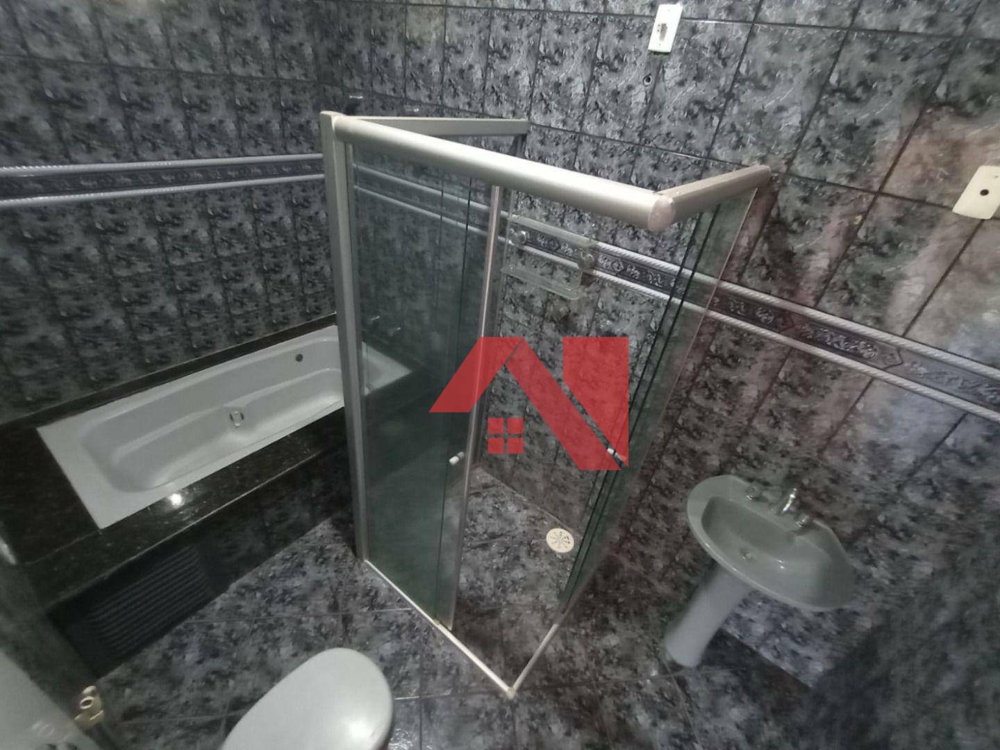 Sobrado à venda com 3 quartos, 350m² - Foto 17