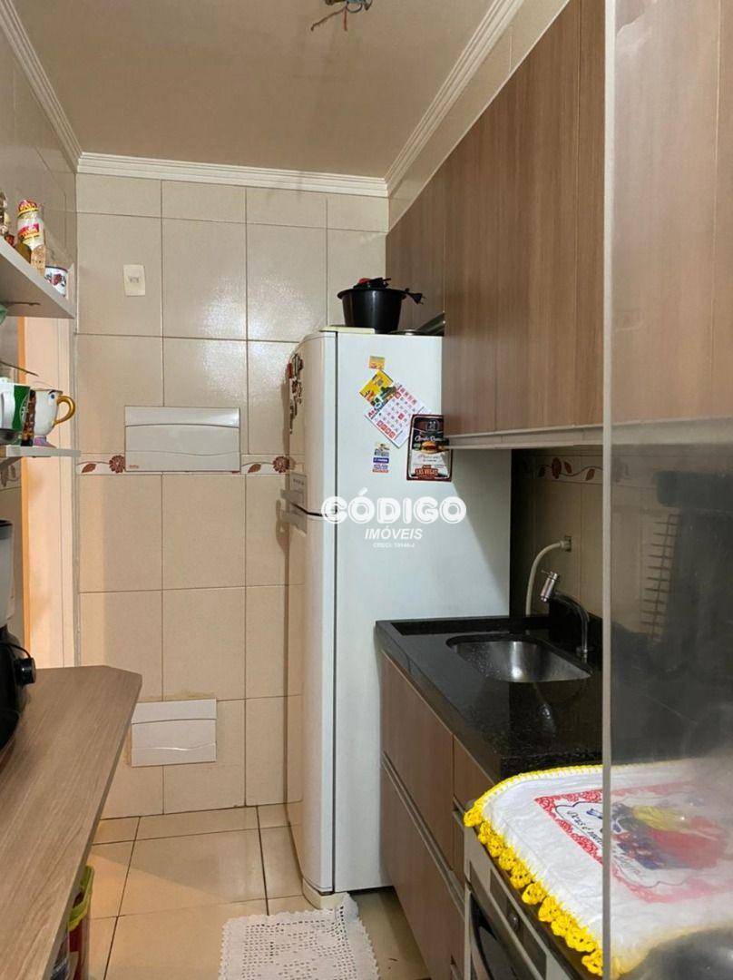 Apartamento à venda com 2 quartos, 48m² - Foto 9