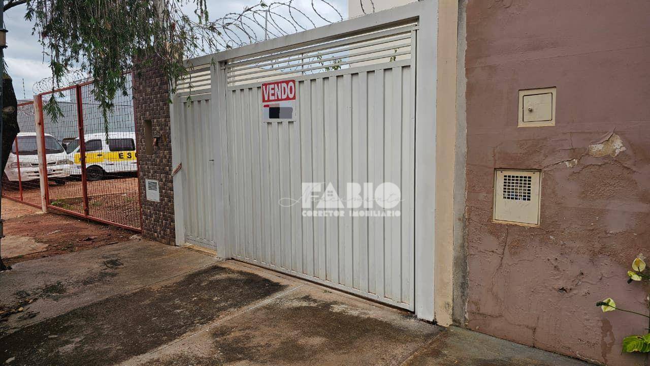 Casa, 2 quartos, 70 m² - Foto 1