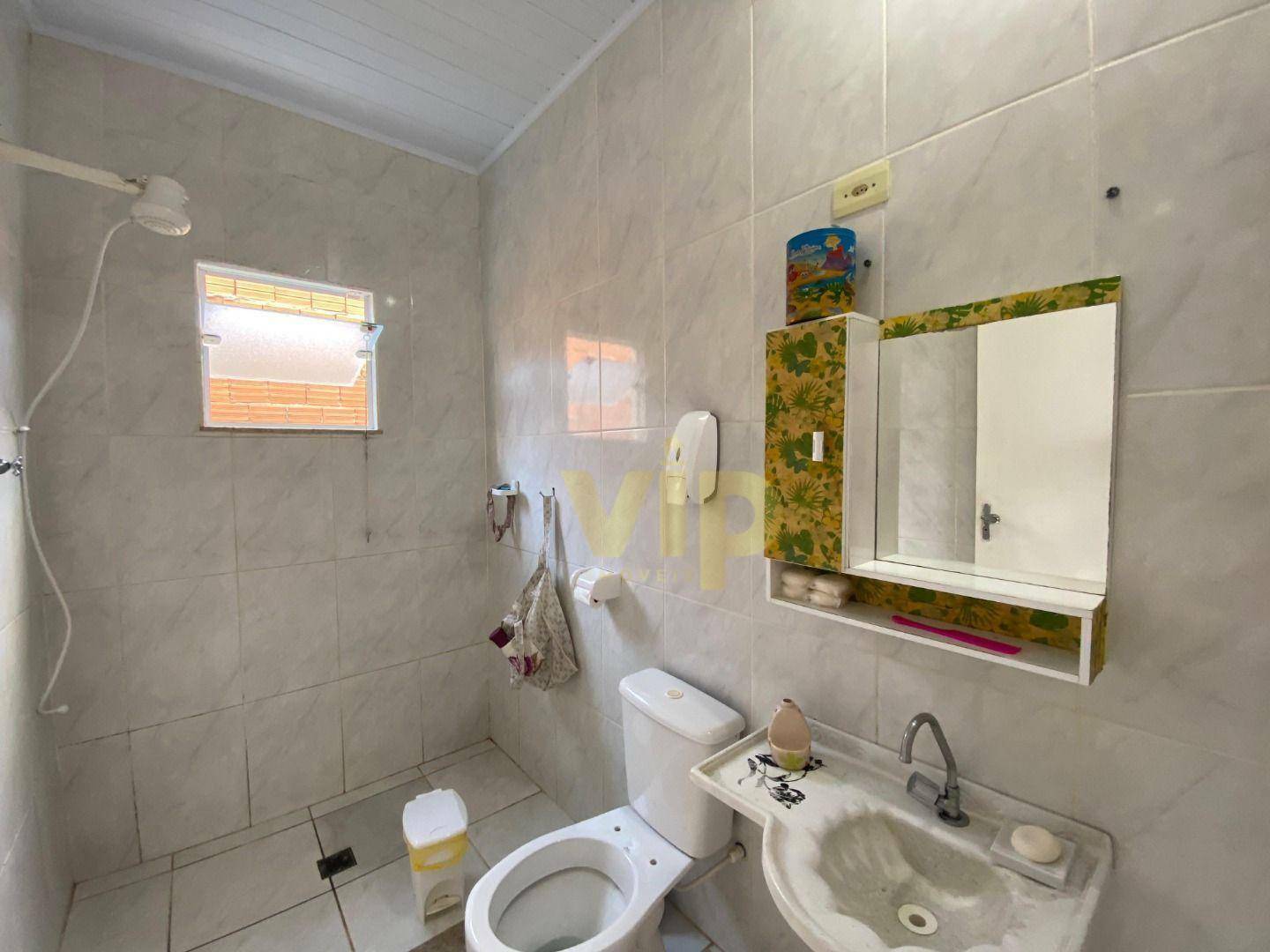 Chácara à venda com 2 quartos, 200m² - Foto 13