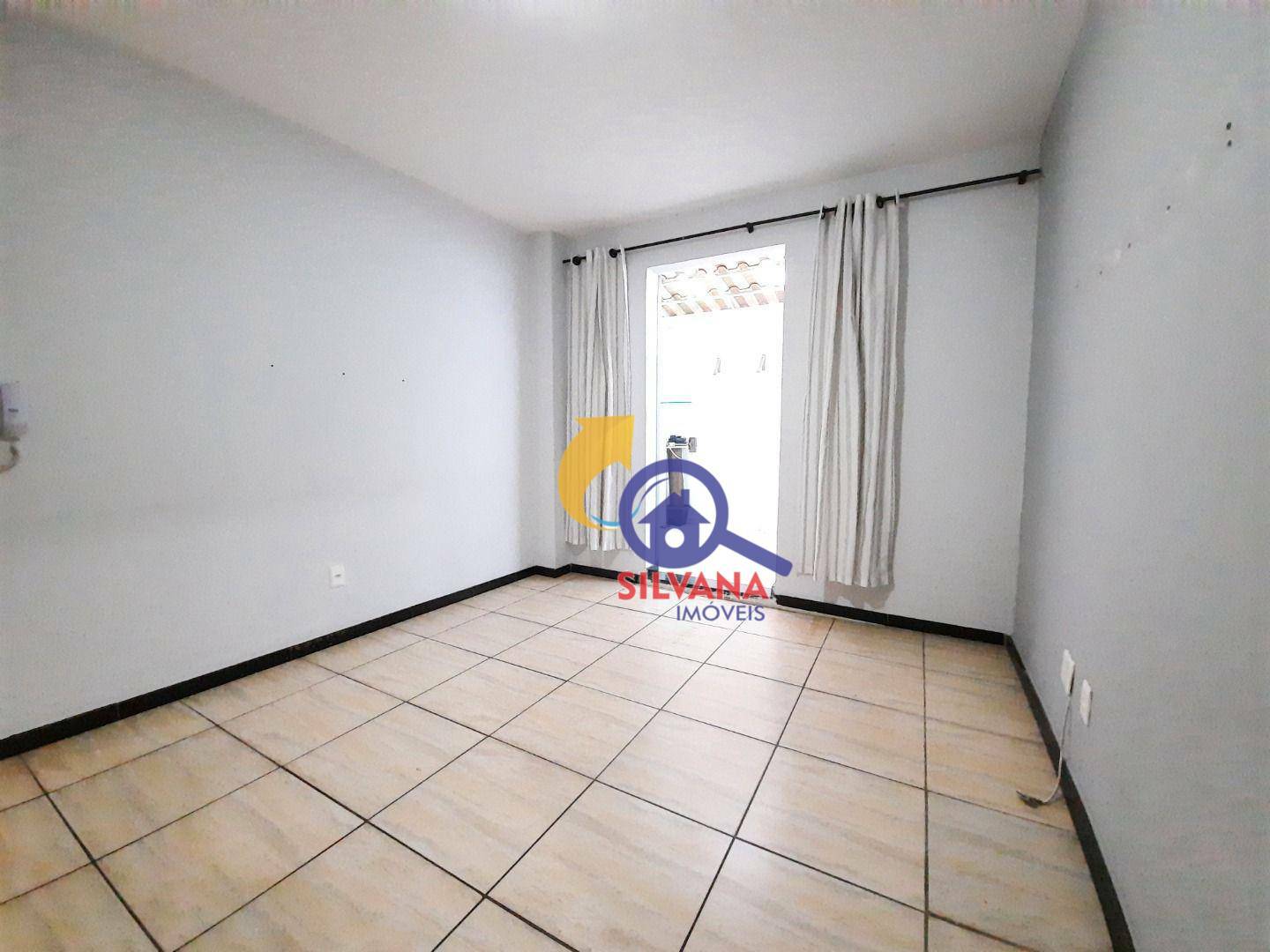 Apartamento à venda com 2 quartos, 82m² - Foto 3