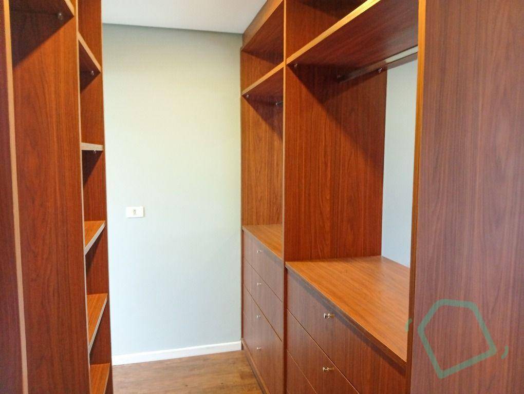 Apartamento à venda com 3 quartos, 104m² - Foto 17