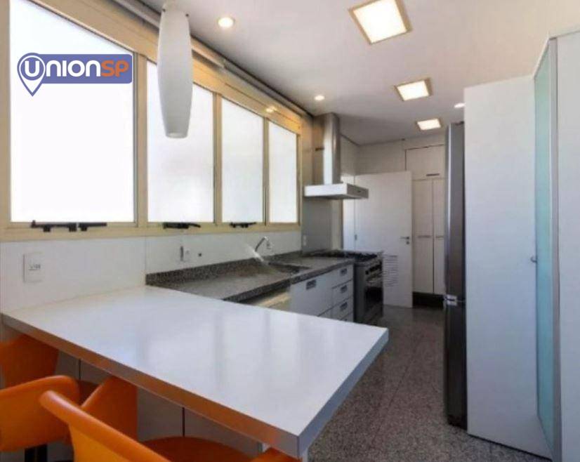 Apartamento à venda com 3 quartos, 193m² - Foto 15