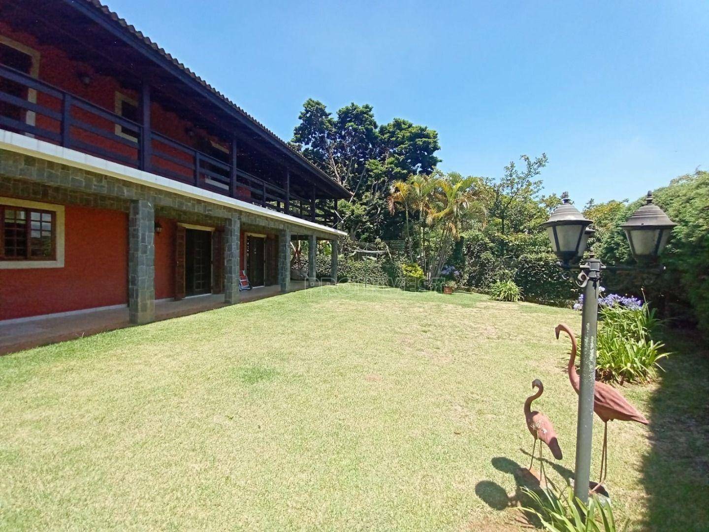 Casa de Condomínio à venda com 4 quartos, 234m² - Foto 1