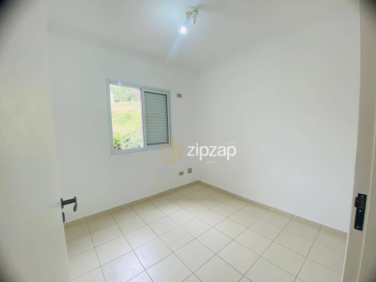 Apartamento à venda com 3 quartos, 75m² - Foto 9