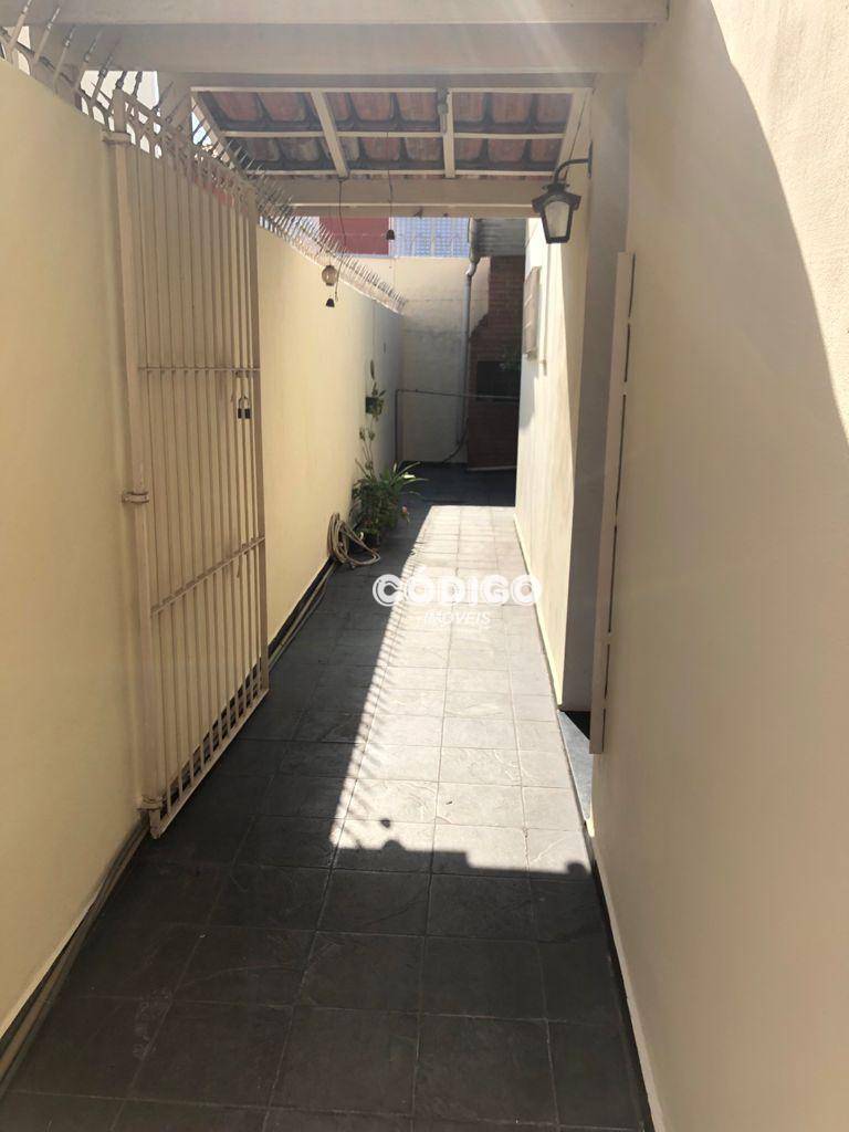 Sobrado à venda com 3 quartos, 126m² - Foto 7