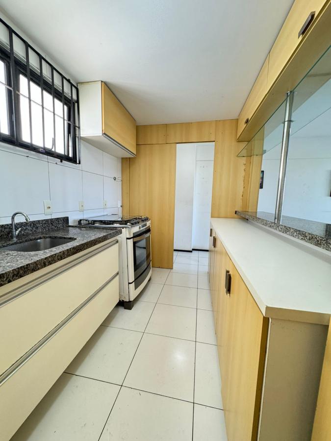 Apartamento à venda com 3 quartos, 77m² - Foto 14