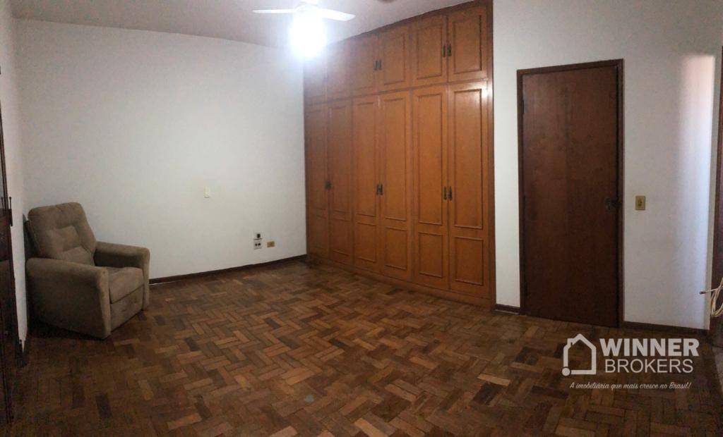 Sobrado à venda com 6 quartos, 463m² - Foto 24