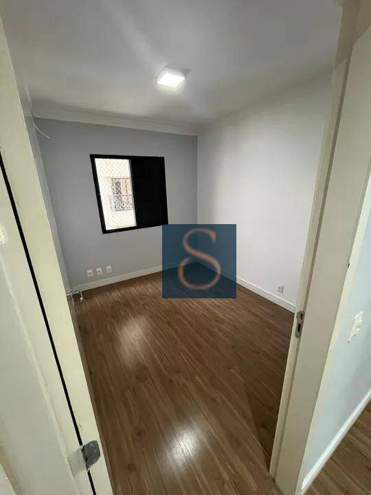 Apartamento à venda com 2 quartos, 61m² - Foto 5