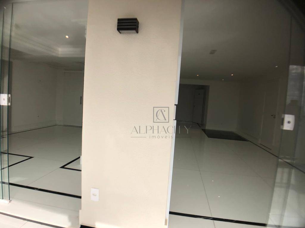 Apartamento à venda com 3 quartos, 165m² - Foto 14