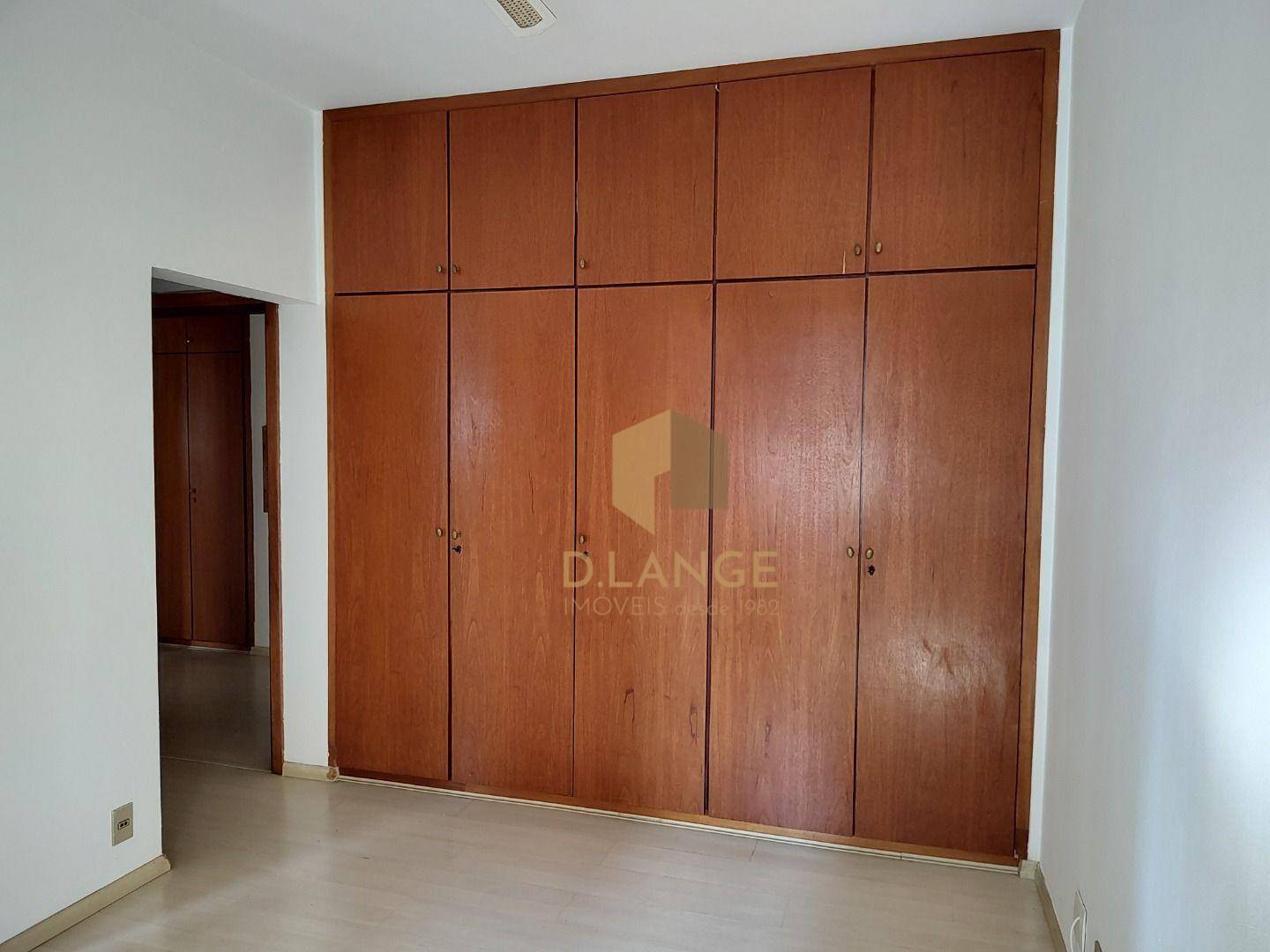 Apartamento para alugar com 4 quartos, 301m² - Foto 23