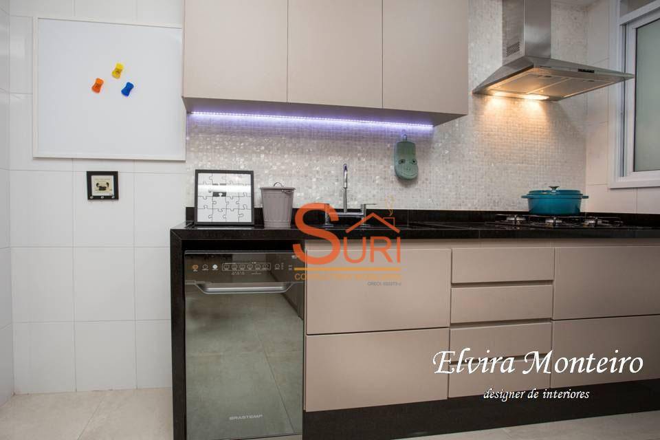 Apartamento à venda com 3 quartos, 97m² - Foto 18