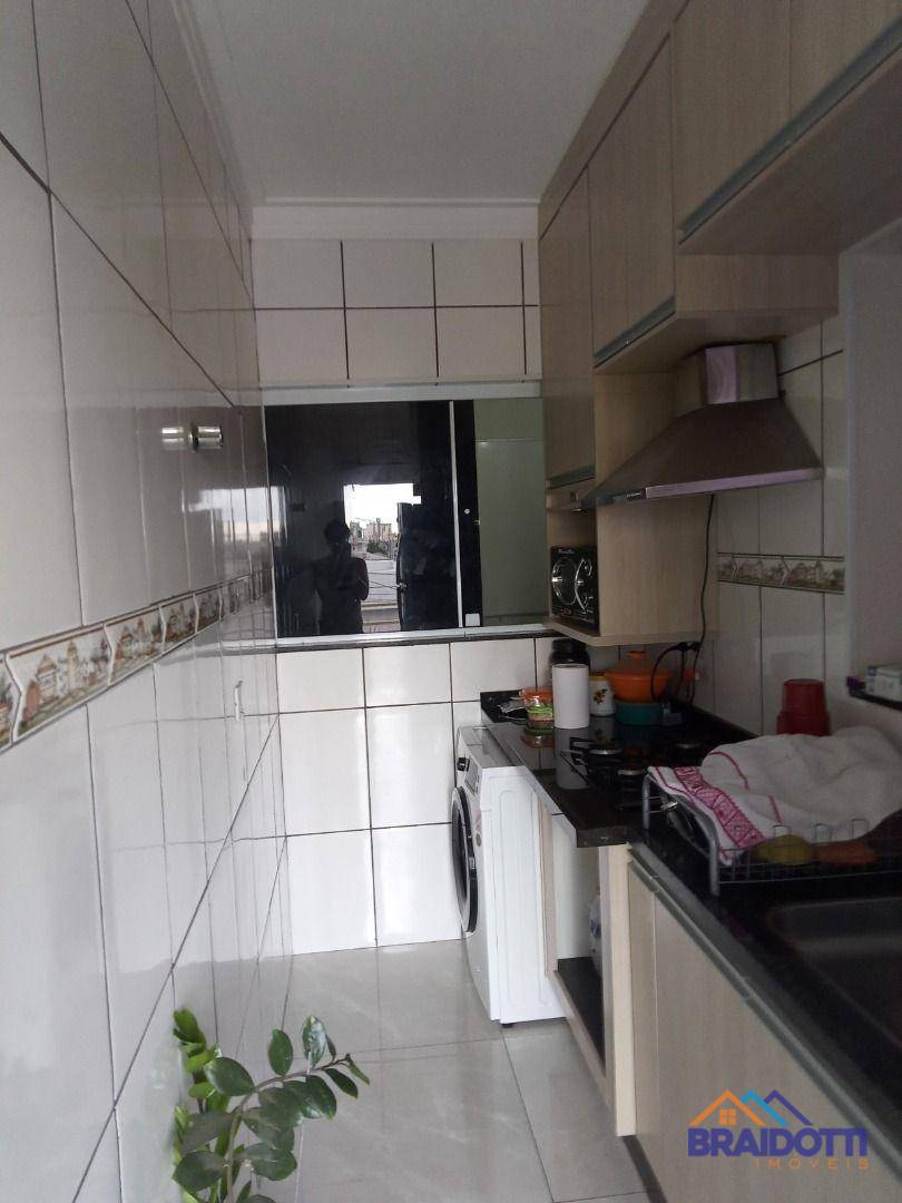 Apartamento à venda com 2 quartos, 70m² - Foto 6