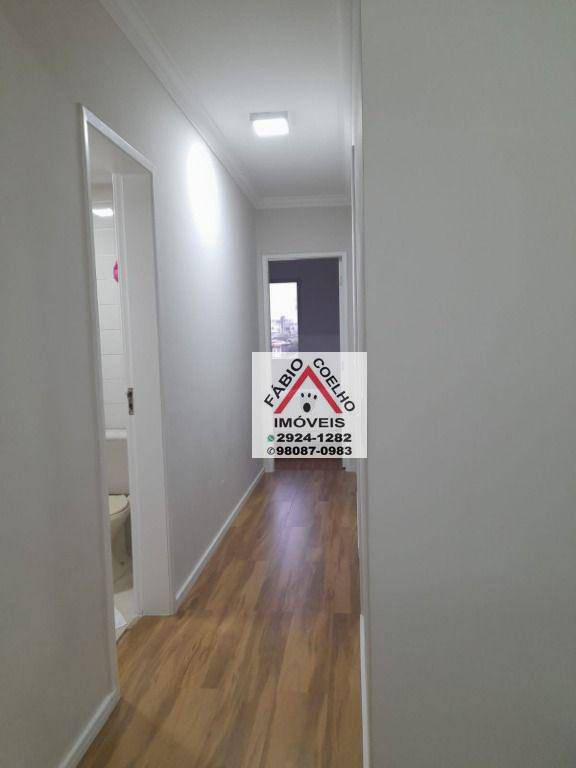 Apartamento à venda com 3 quartos, 61m² - Foto 2