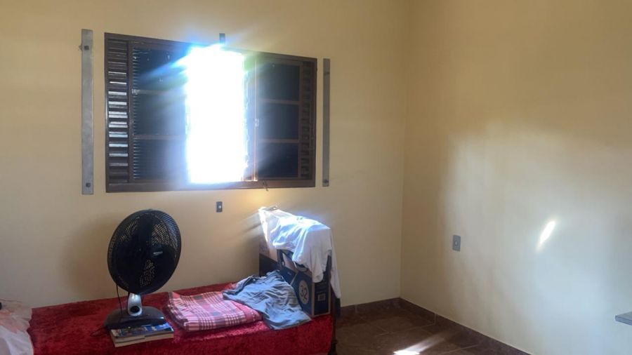 Sítio à venda com 2 quartos, 325m² - Foto 2