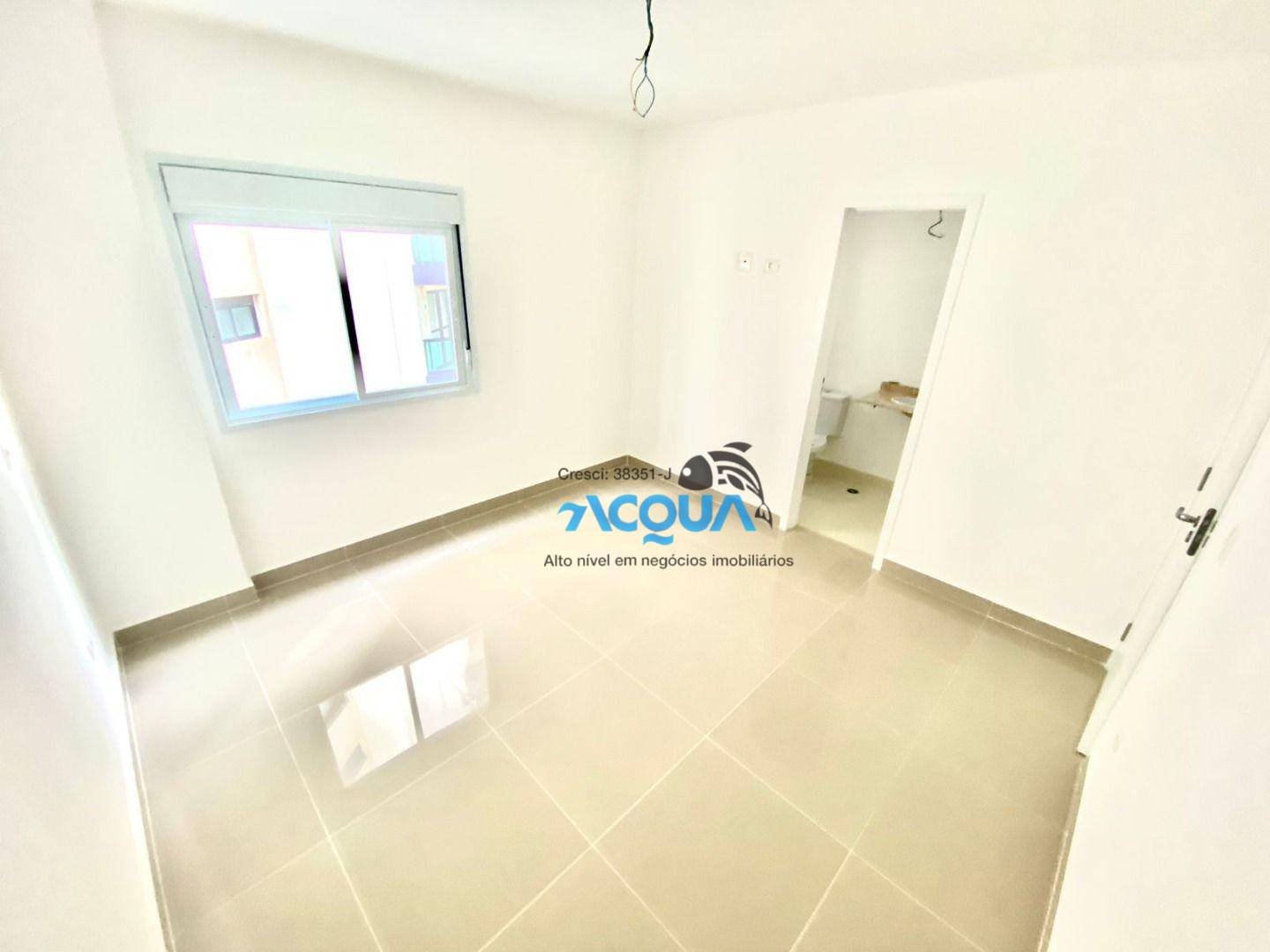 Apartamento à venda com 2 quartos, 70m² - Foto 5