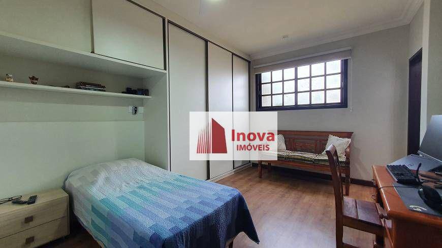 Casa à venda com 4 quartos, 480m² - Foto 14