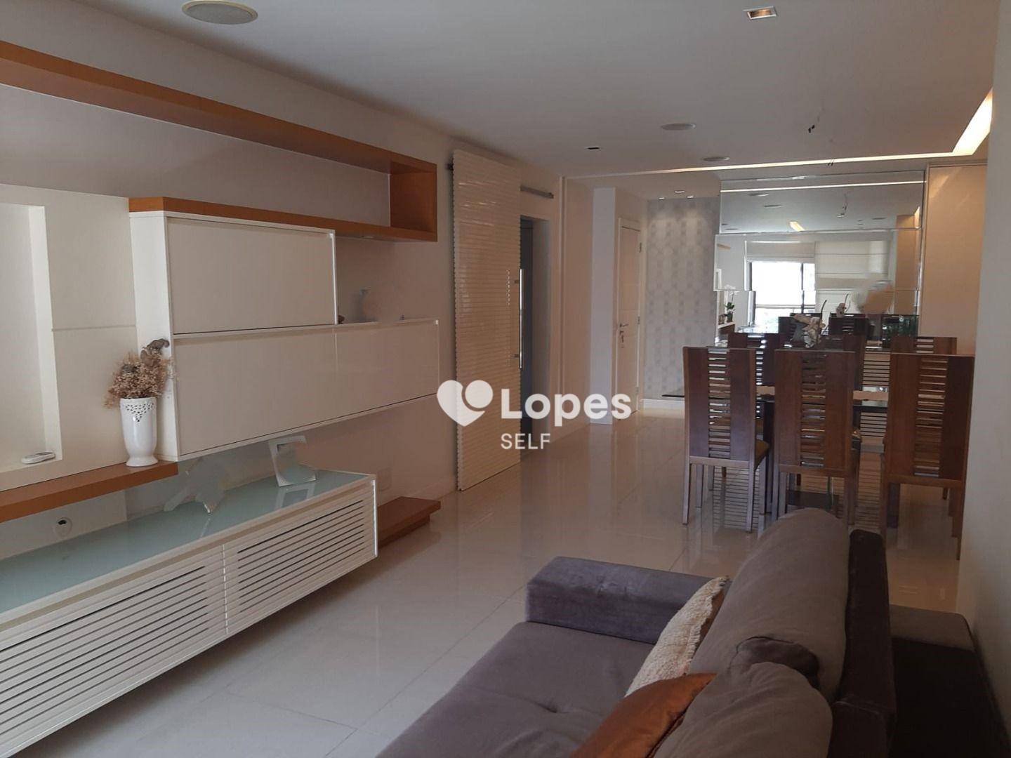 Apartamento à venda com 4 quartos, 150m² - Foto 5