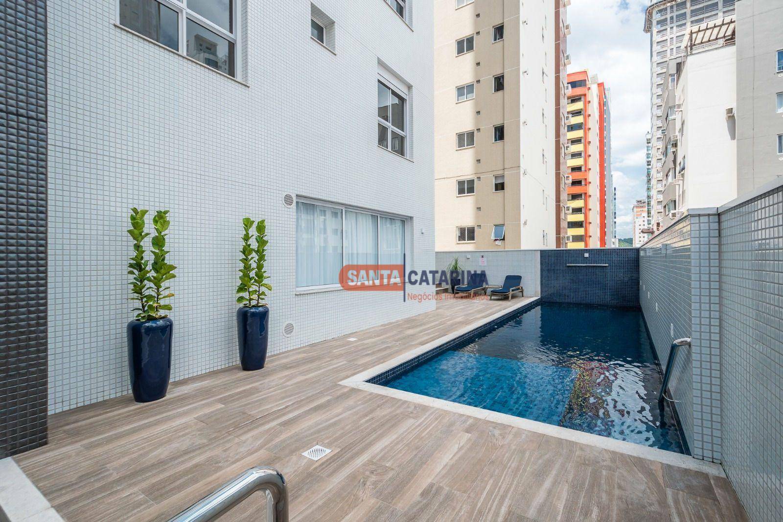 Apartamento à venda com 4 quartos, 214m² - Foto 30