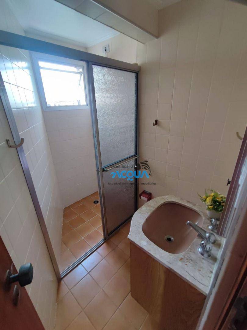 Apartamento à venda com 3 quartos, 107m² - Foto 13