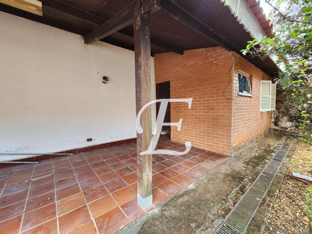 Casa à venda com 4 quartos, 300m² - Foto 23