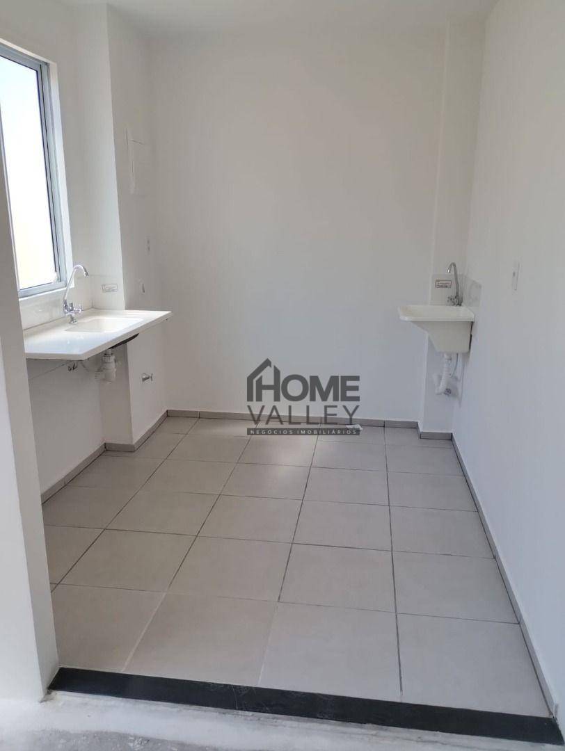 Apartamento à venda com 2 quartos, 50m² - Foto 4