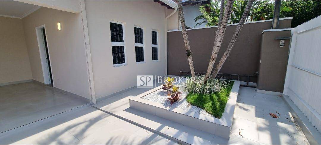 Casa à venda com 3 quartos, 164m² - Foto 2