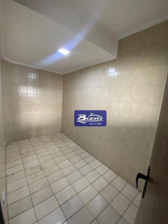 Sobrado à venda e aluguel com 3 quartos, 337m² - Foto 21