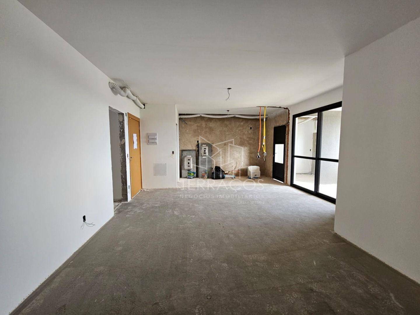 Apartamento à venda com 3 quartos, 105m² - Foto 2