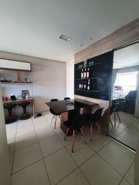 Apartamento à venda com 2 quartos, 61m² - Foto 15