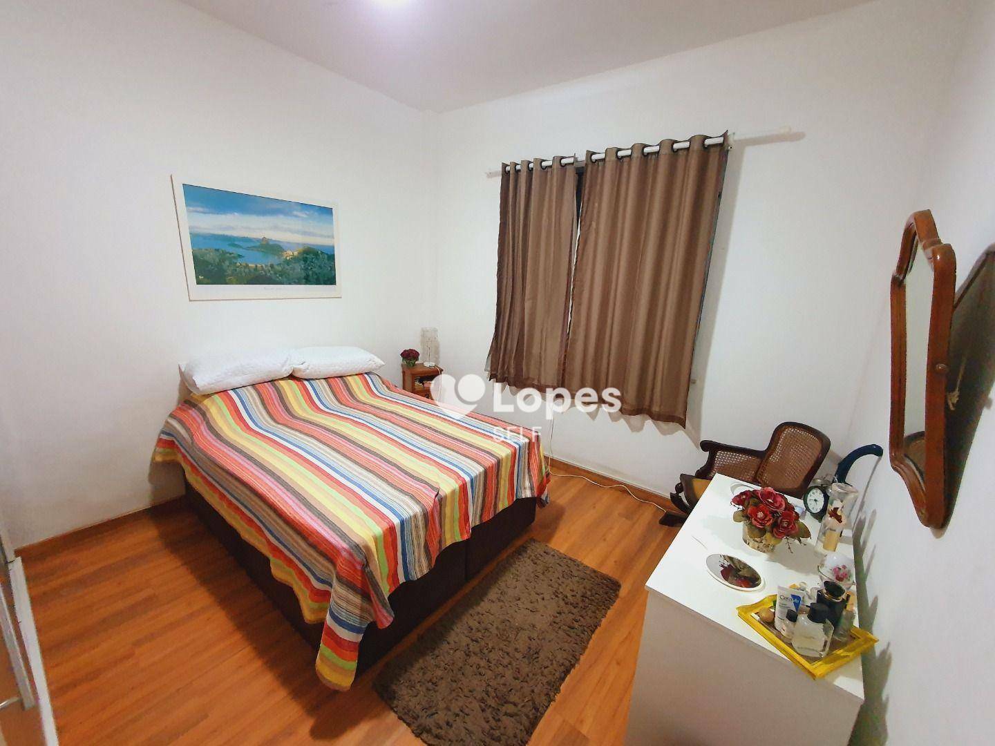 Apartamento à venda com 2 quartos, 70m² - Foto 3