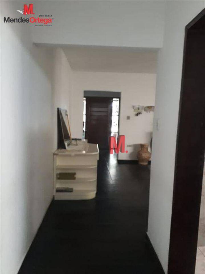 Casa à venda com 2 quartos, 195m² - Foto 5