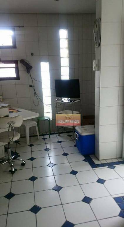 Sobrado à venda e aluguel com 4 quartos, 600m² - Foto 50