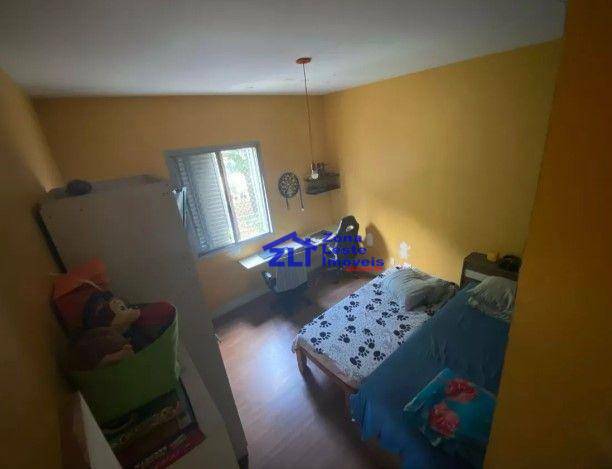 Apartamento à venda com 3 quartos, 107m² - Foto 7