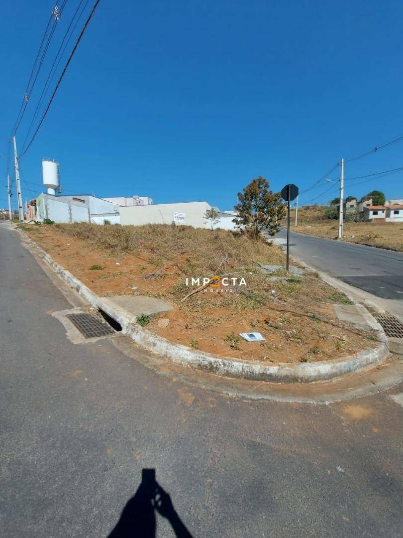 Terreno à venda, 358M2 - Foto 1